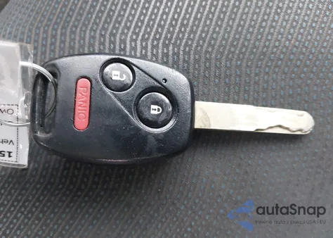 2010 Honda Fit Sport z USA, uszkodzony, nr VIN JHMGE8H63AS024532